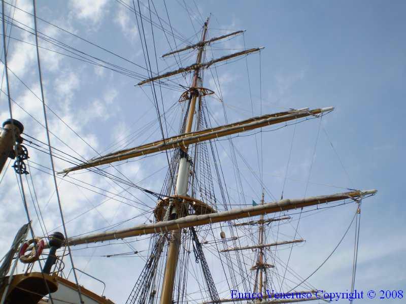 41 - Alberi e pennoni - Masts and yards.jpg